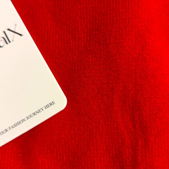 NWT Turtleneck Sweater in Red - Picture 2 of 4